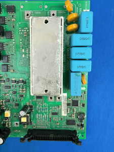 Danfoss 130B6068 board components and connectors