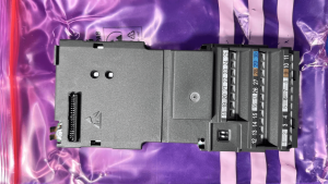 Siemens 1790L811A terminal I/O signal board MM440 MM430 front view