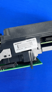 Schneider VFAS3-2185P terminal connectors and I/O interface