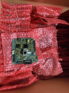 Schneider NHA37568A02 board components and connectors